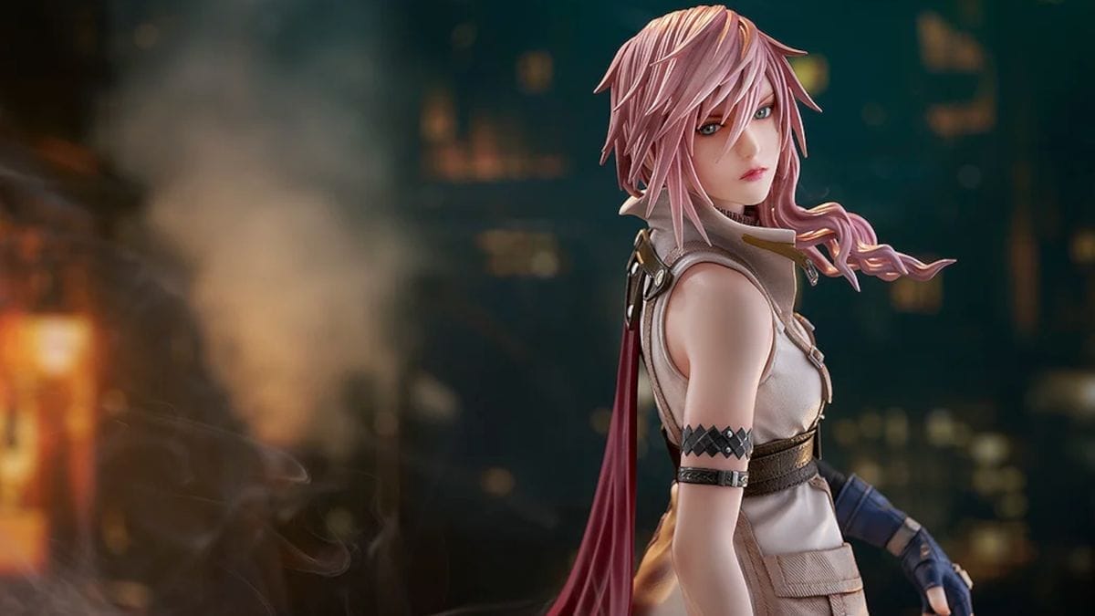 New FFXIII Lightning Figure by Square Enix and Good Smile